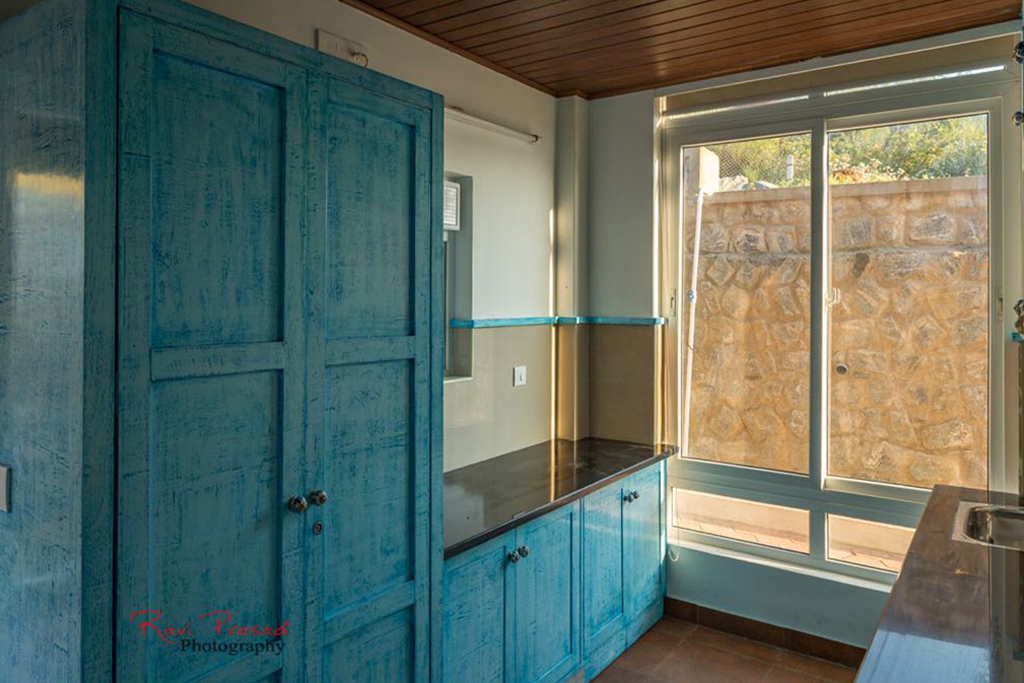 ooty cottages with kitchen image